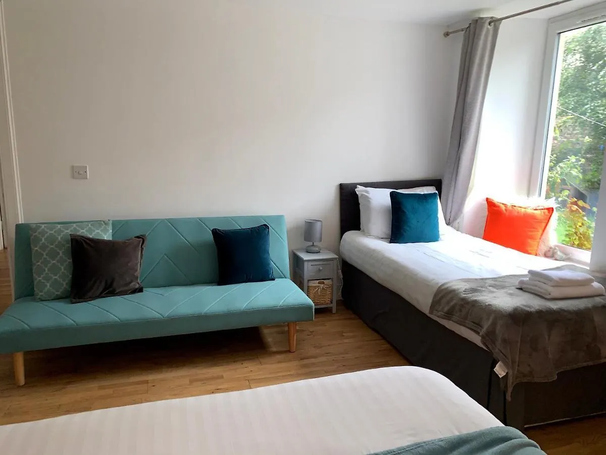 Charming 5-Bed Apartment In 爱丁堡